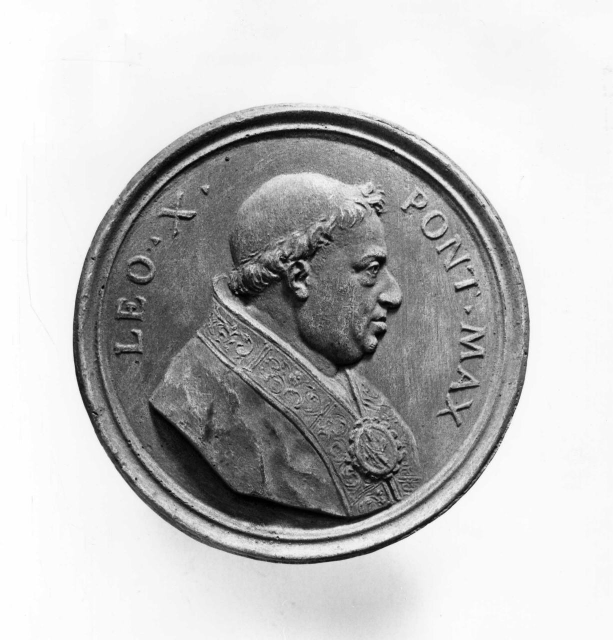 ritratto di papa Leone X (calco di medaglia) di Lelli Oronzio (bottega) (sec. XIX)