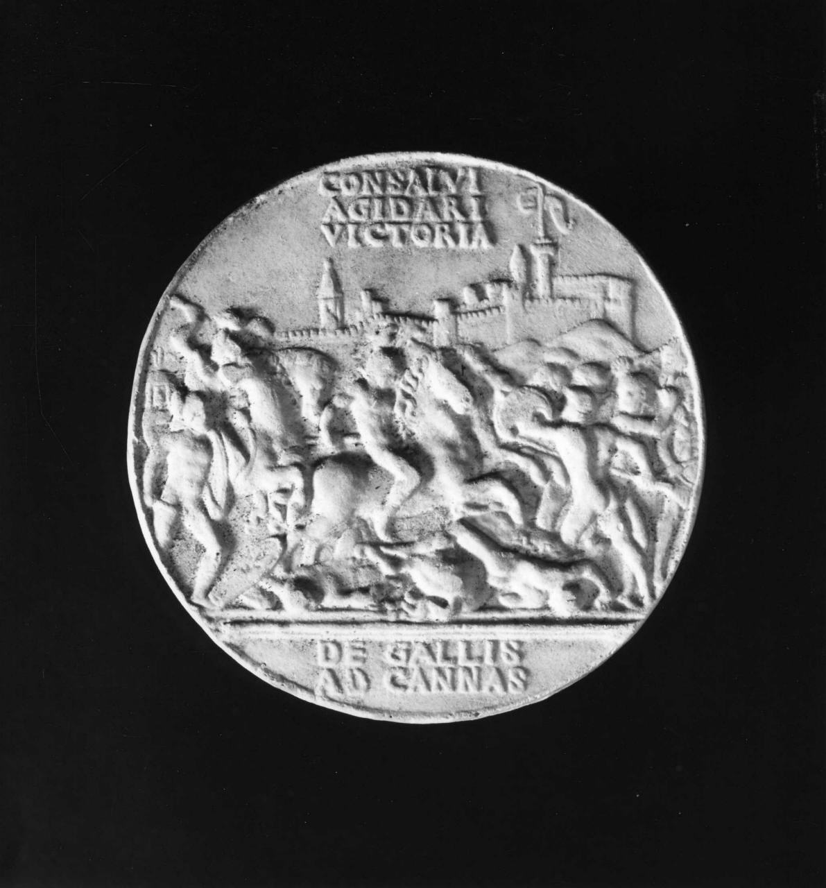 cavalieri e soldati in lotta davanti alle mura di una città (calco di medaglia) di Lelli Oronzio (bottega) (sec. XIX)