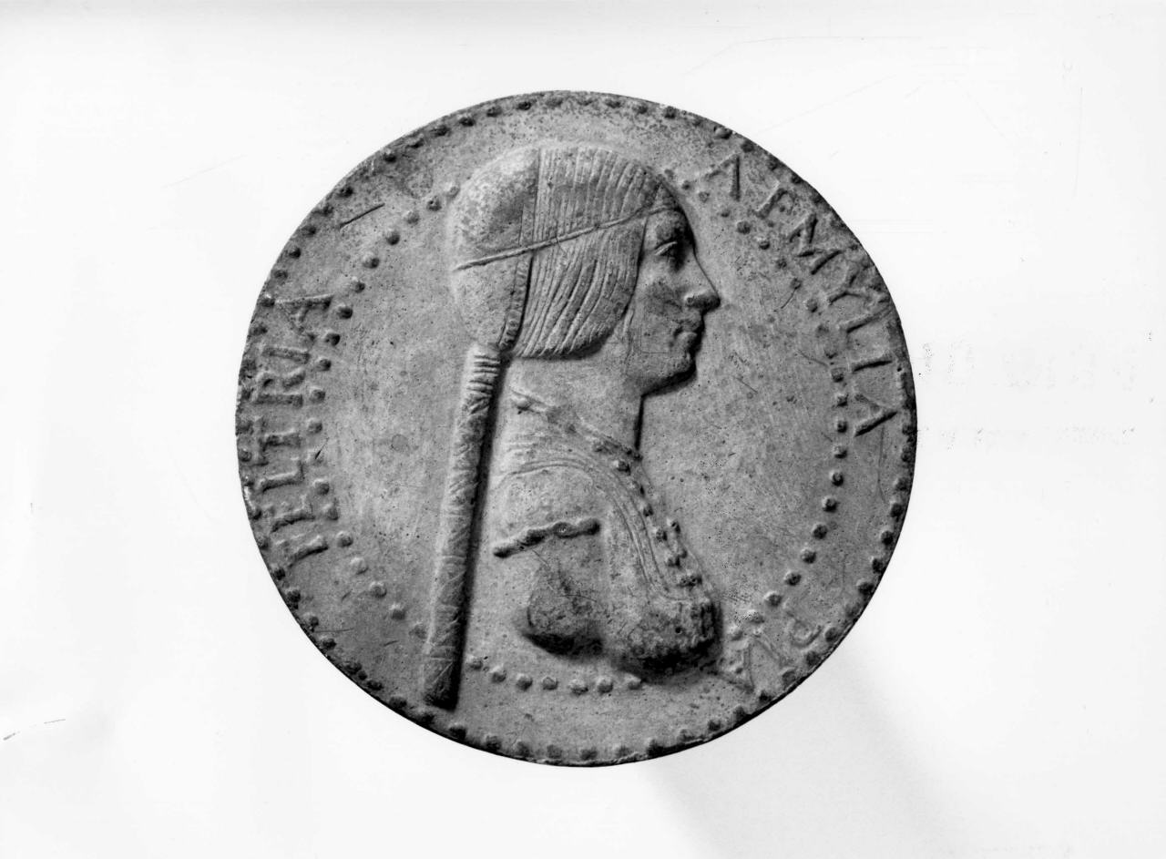 ritratto di Emilia Pio (calco di medaglia) di Lelli Oronzio (bottega) (sec. XIX)