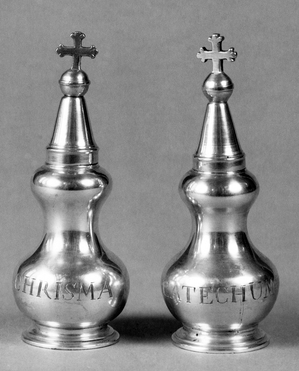 vasetti per oli santi, serie - produzione toscana (sec. XIX)