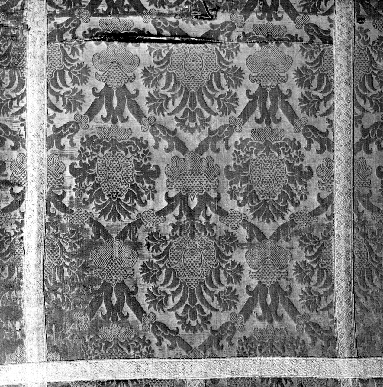 paliotto - manifattura toscana (sec. XVII)