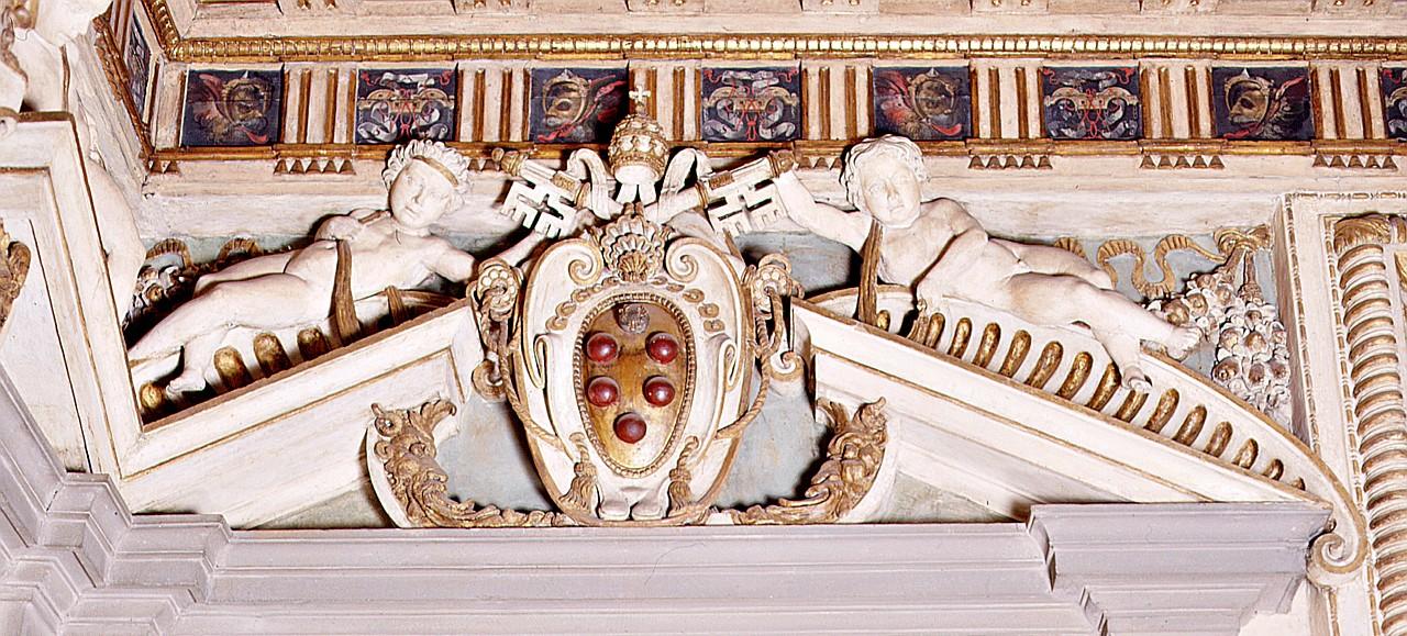 stemma di papa Clemente VII (decorazione plastico-architettonica) di Boscoli Giovanni detto Nanni da Montepulciano (sec. XVI)