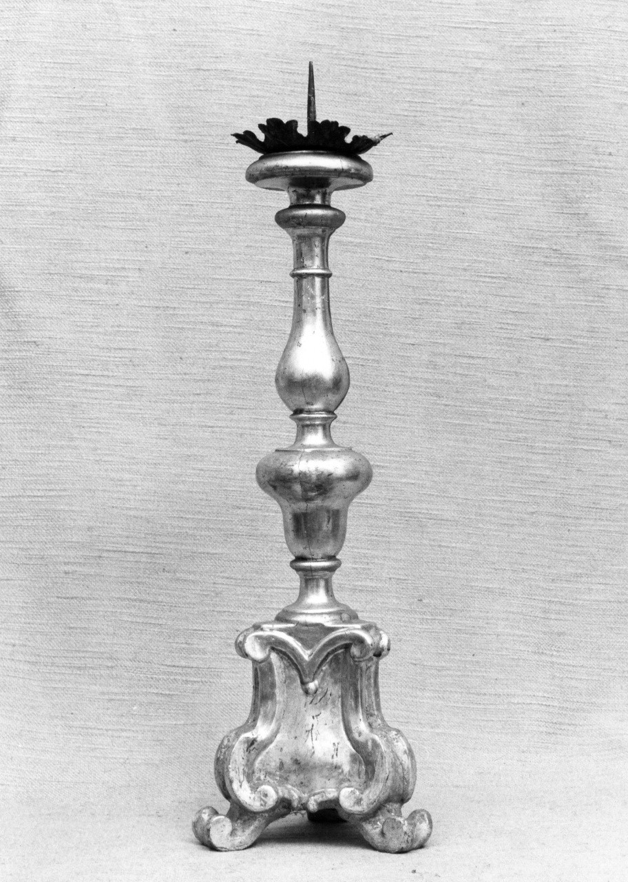 candeliere, serie - bottega toscana (secc. XVIII/ XIX)