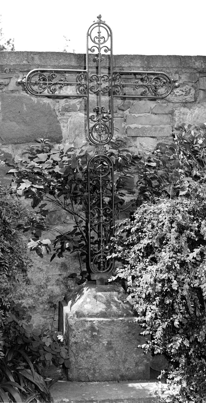 croce - produzione toscana (sec. XX)