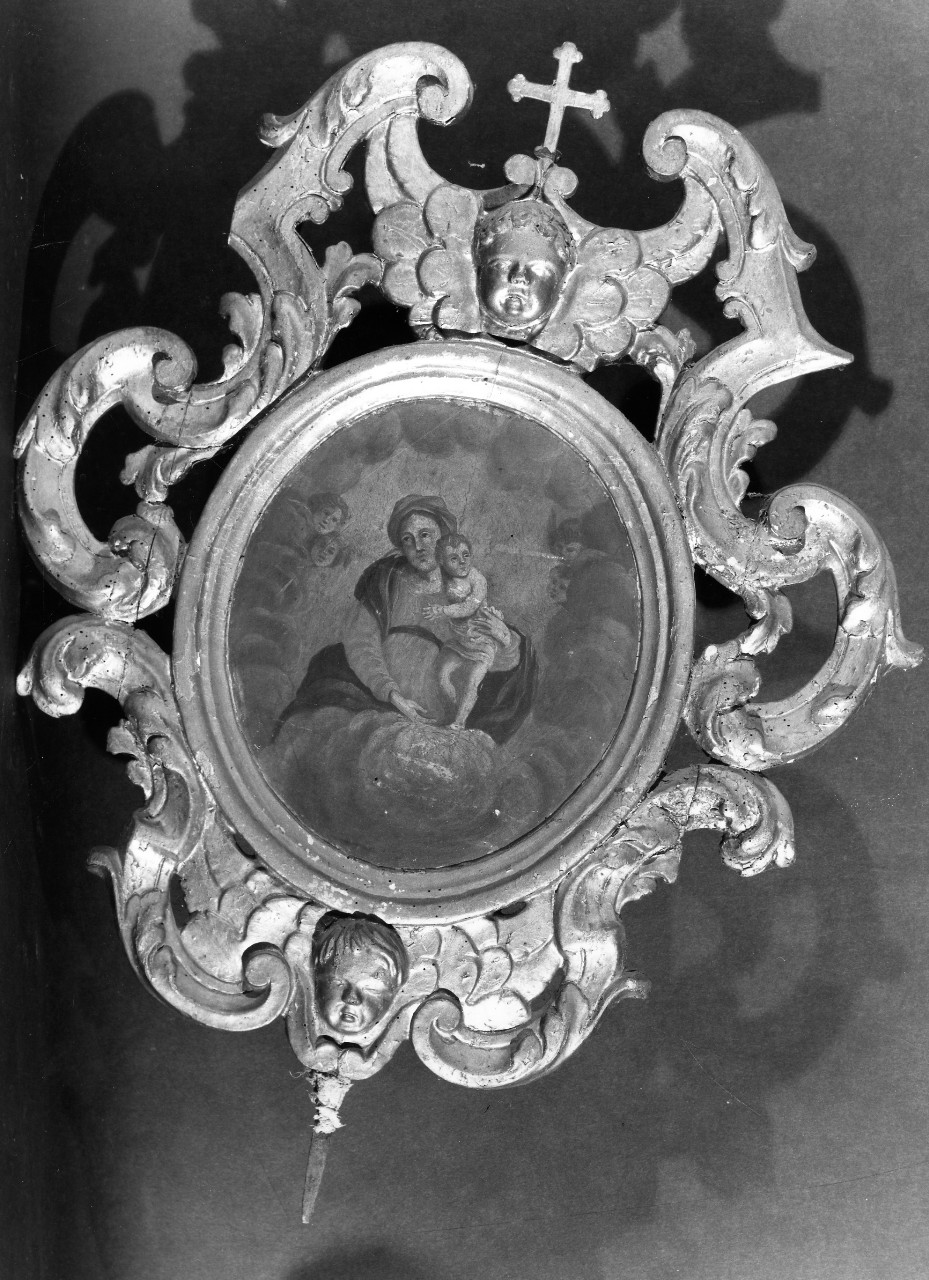 Cristo crocifisso tra San Rocco e San Sebastiano; Madonna con Bambino (emblema di confraternita) - bottega toscana (sec. XVIII)