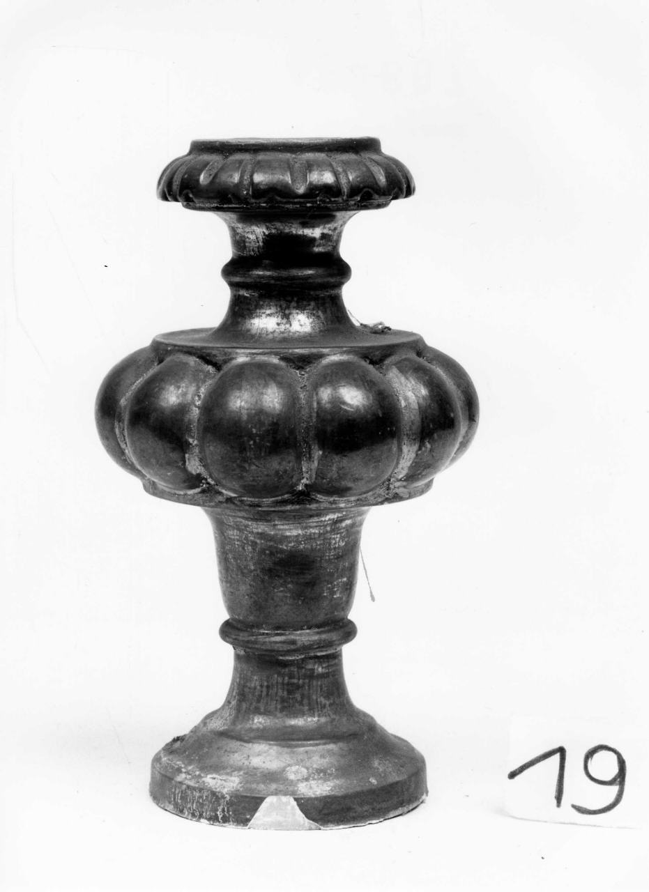 candeliere, serie - produzione toscana (prima metà sec. XIX)