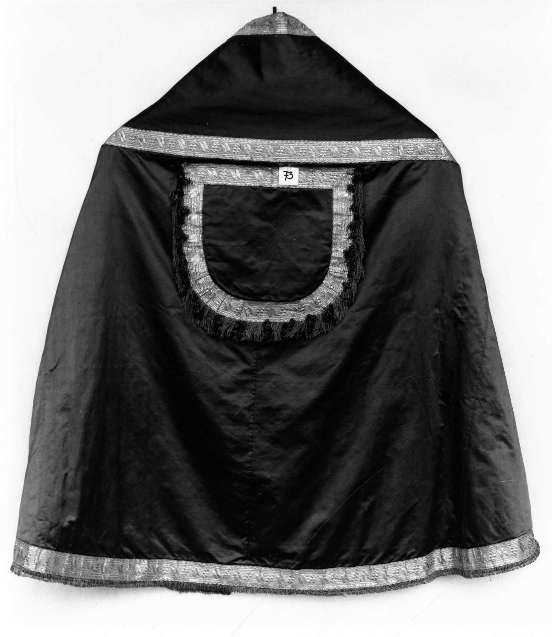 piviale - manifattura toscana (prima metà sec. XVIII)