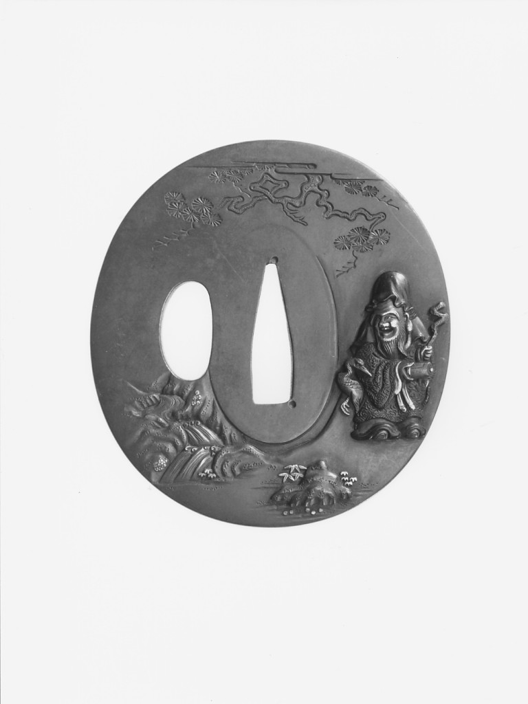 albero di pino marittimo, foglie di bambù (recto)/ personaggio con bastone, cicogna, cascata, rocce, pino marittimo (verso) (guradamano da sciabola - tsuba ovoidale, elemento d'insieme) di Kakujusai - scuola Ishiguro (inizio sec. XIX)