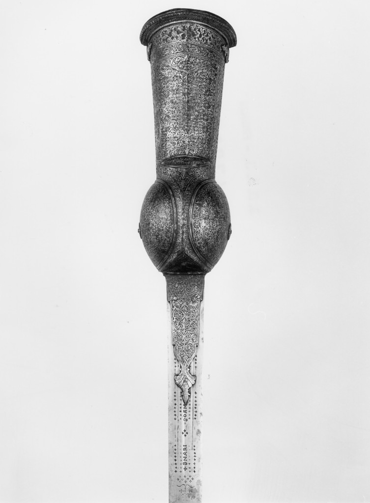 motivi decorativi vegetali (spada - pata) - manifattura del Rajastan (sec. XVIII)