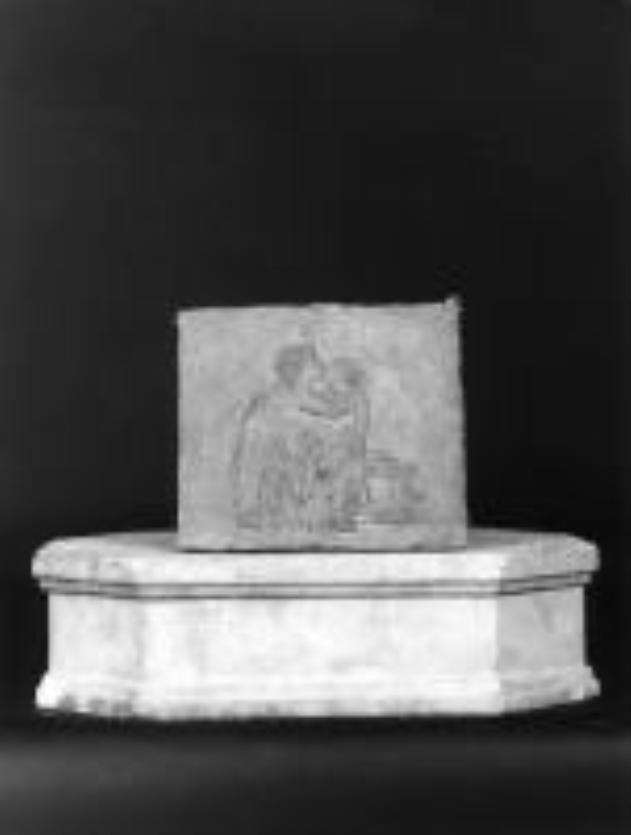 giovane madre con infante (rilievo) di Duprè Giovanni (sec. XIX)