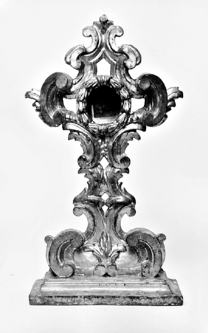 motivi decorativi vegetali (reliquiario - a ostensorio) - bottega toscana (ultimo quarto sec. XVIII)