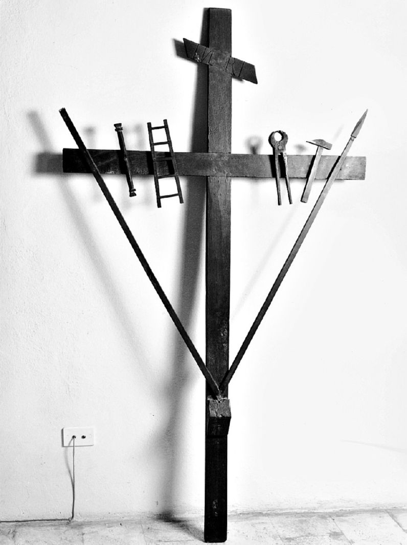 strumenti della passione (croce penitenziale) - bottega toscana (sec. XIX)