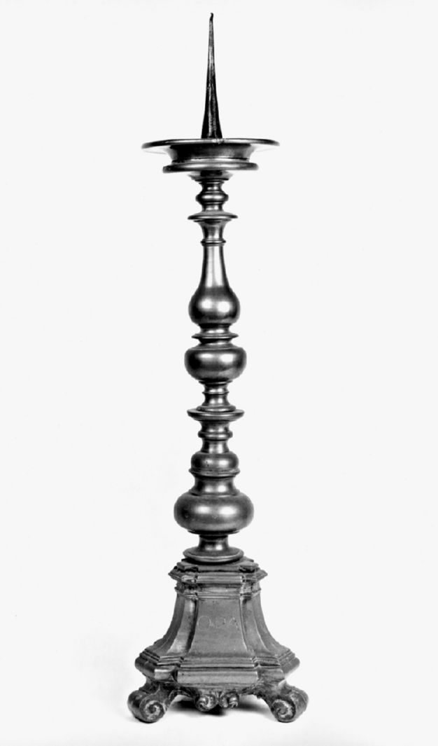 candeliere d'altare, serie - bottega senese (prima metà sec. XVIII)