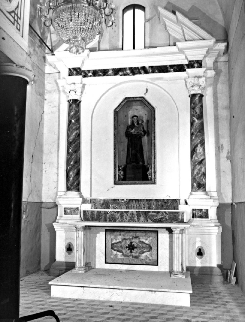 altare, elemento d'insieme - bottega toscana (ultimo quarto sec. XX)