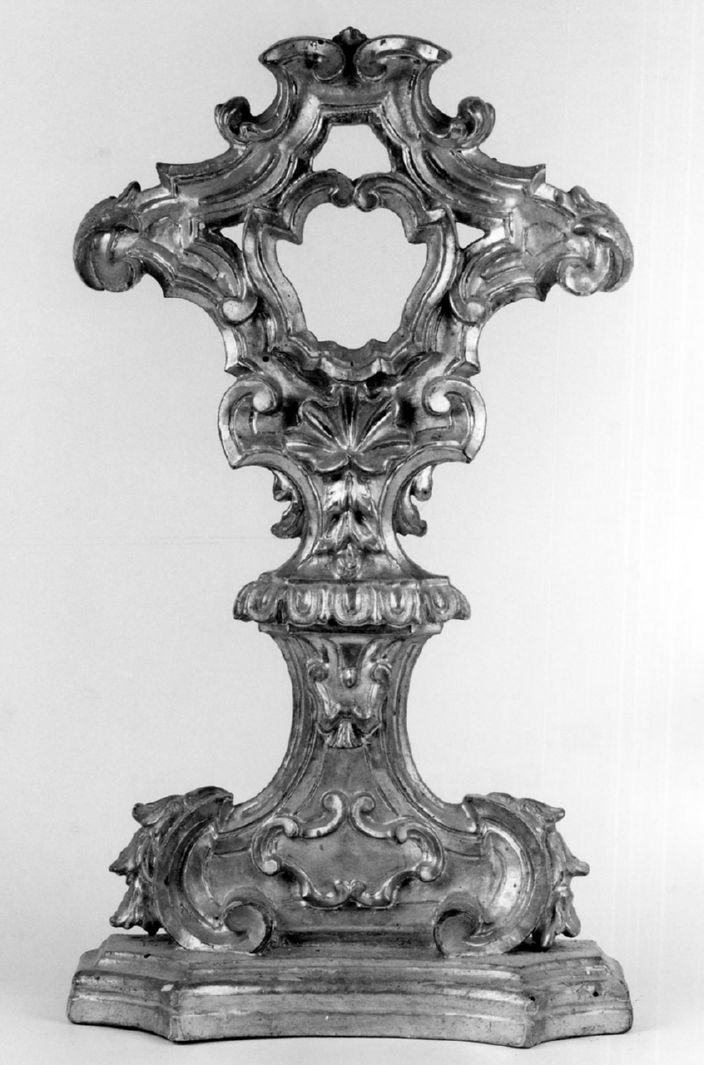 motivi decorativi a volute (reliquiario - a ostensorio) - bottega toscana (prima metà sec. XVIII)