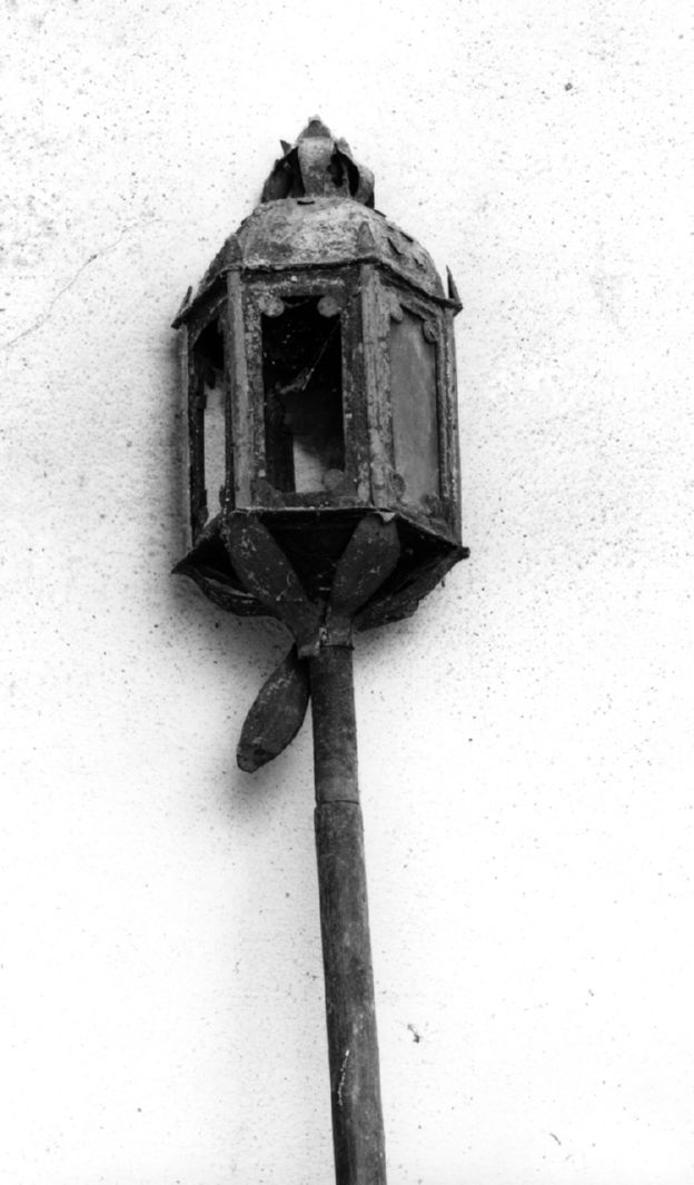 lanterna processionale, serie - bottega toscana (sec. XVIII)