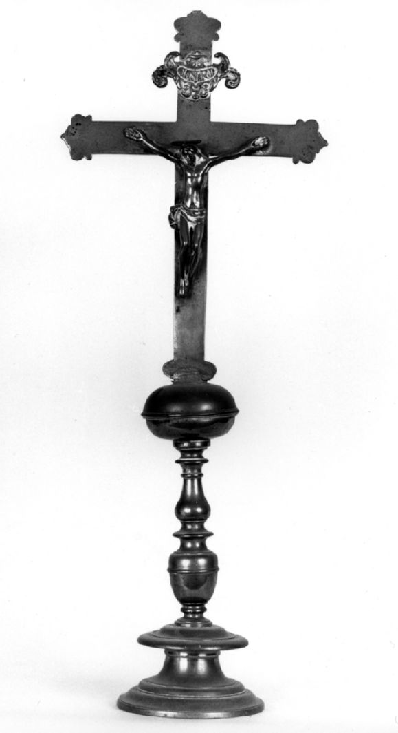 Cristo crocifisso (croce d'altare) - bottega toscana (sec. XIX)