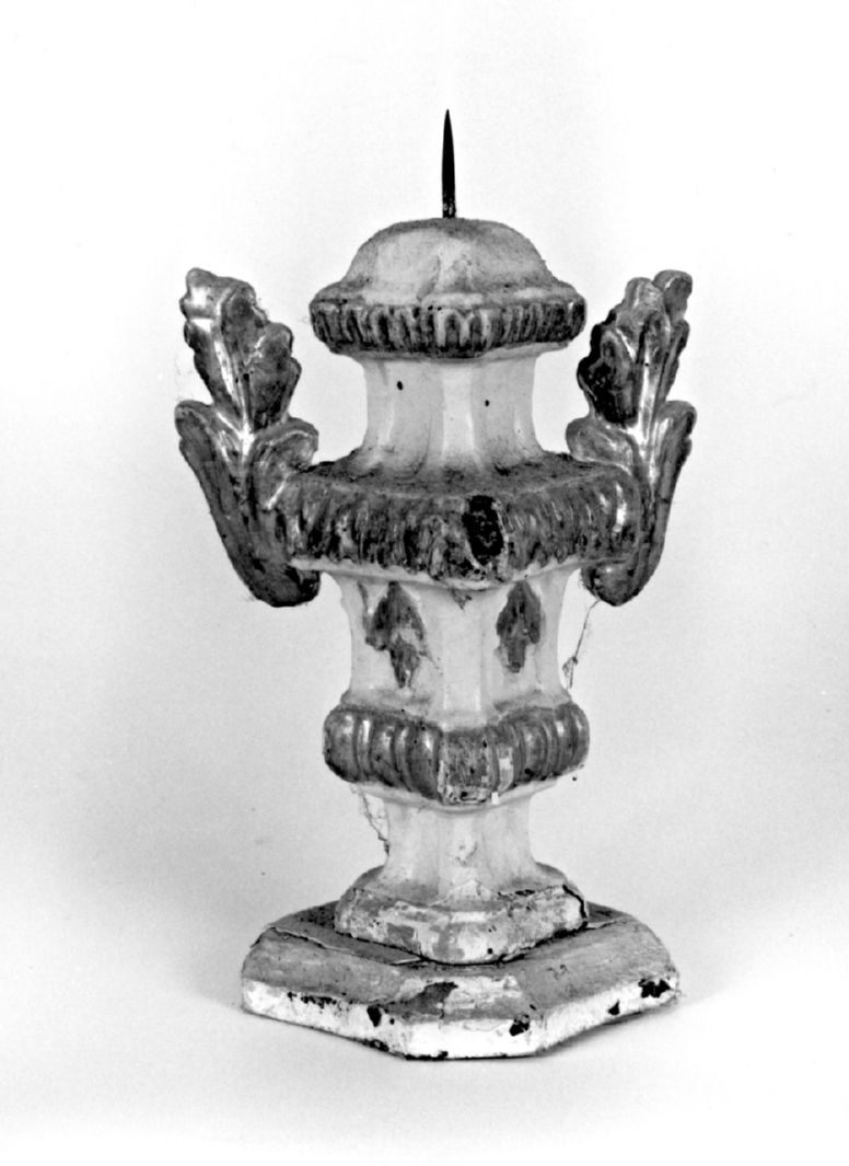 candeliere d'altare, serie - bottega toscana (prima metà sec. XIX)