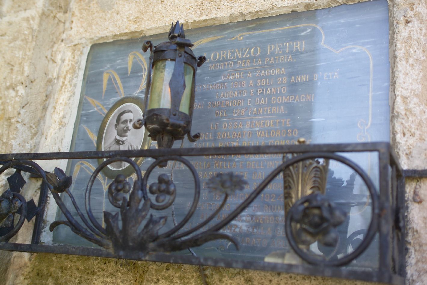 lapide tombale - bottega toscana (sec. XX)