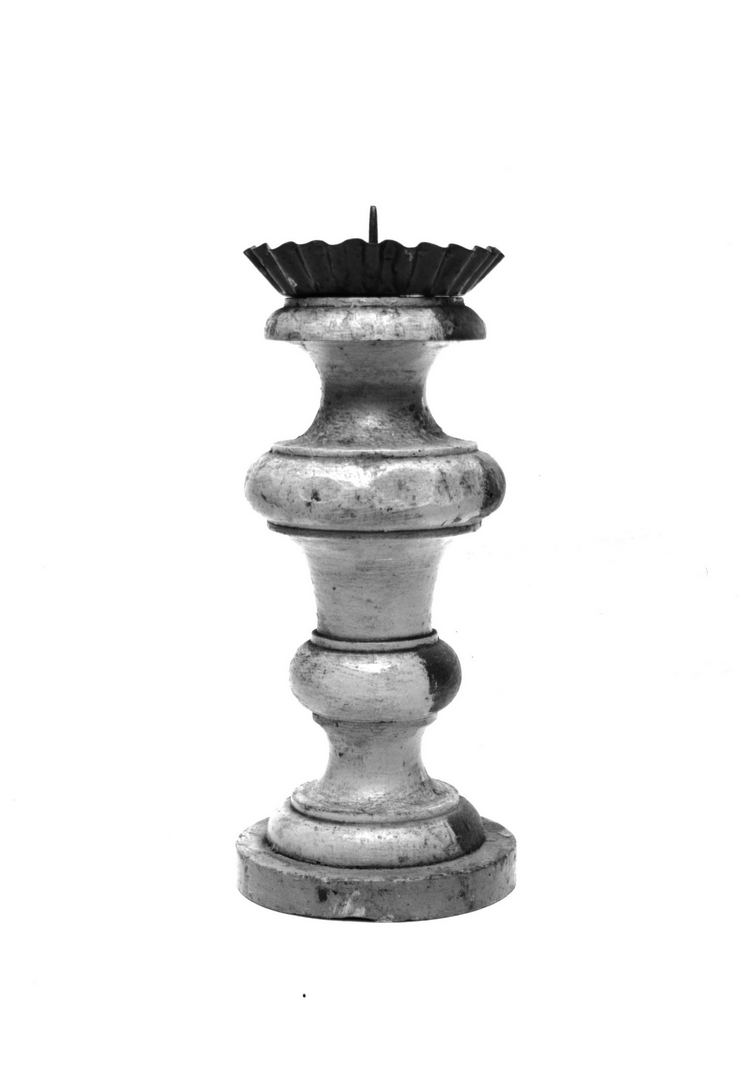 candeliere d'altare, serie - bottega toscana (sec. XVIII)