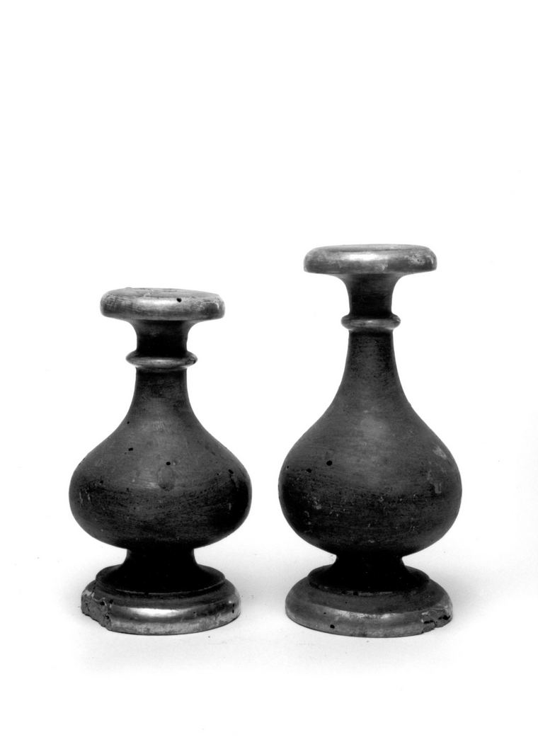 vaso d'altare con composizione floreale, serie - bottega toscana (sec. XIX)