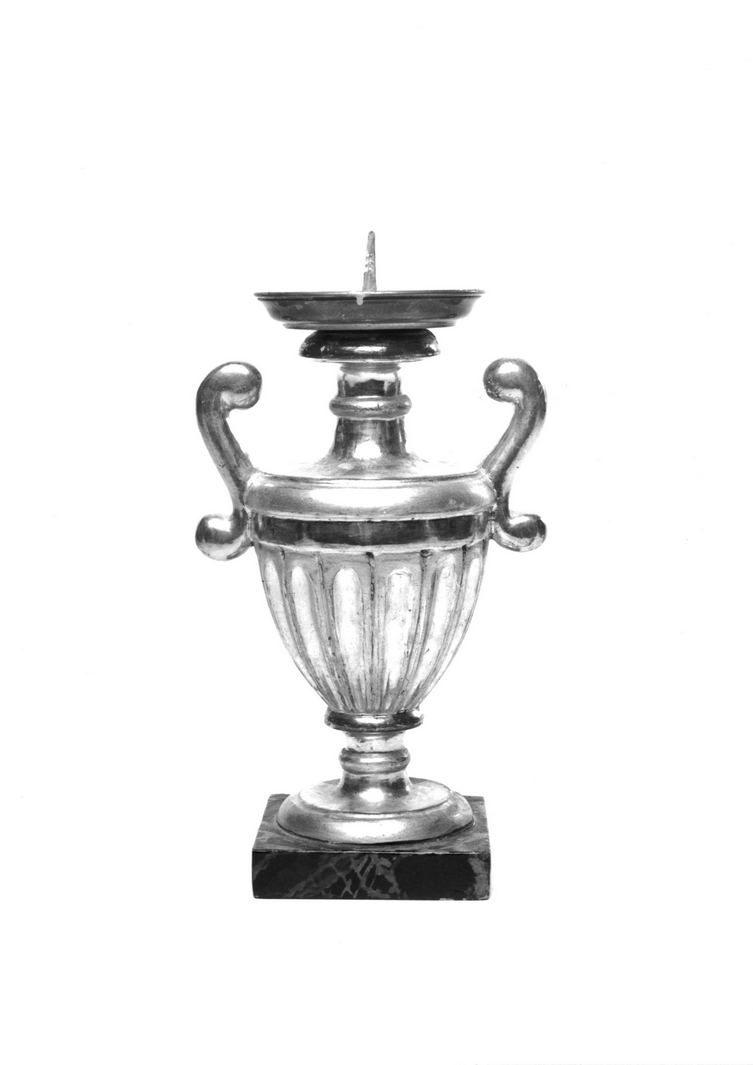 vaso d'altare con composizione floreale, serie - bottega toscana (prima metà sec. XIX)