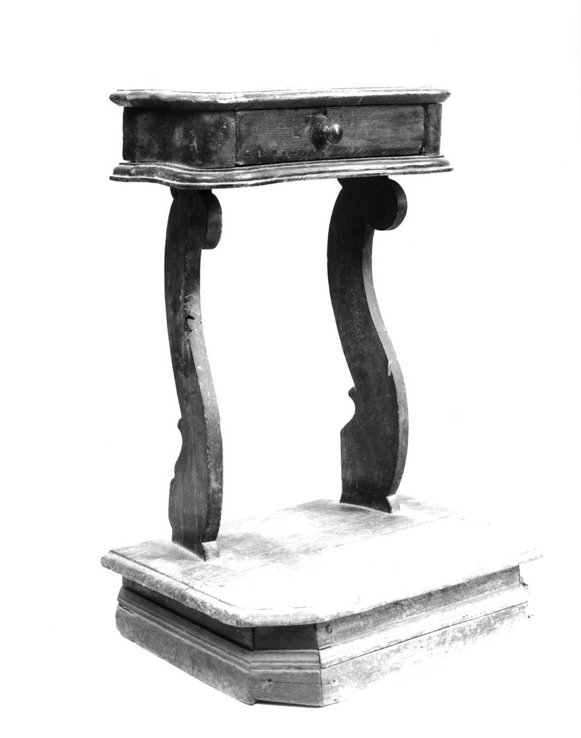 inginocchiatoio - bottega toscana (secc. XVIII/ XIX)