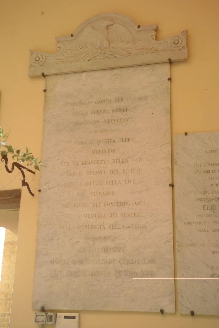 lapide commemorativa - bottega toscana (sec. XX)
