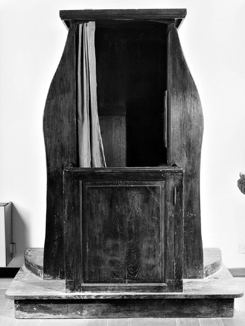 confessionale - bottega toscana (primo quarto sec. XX)