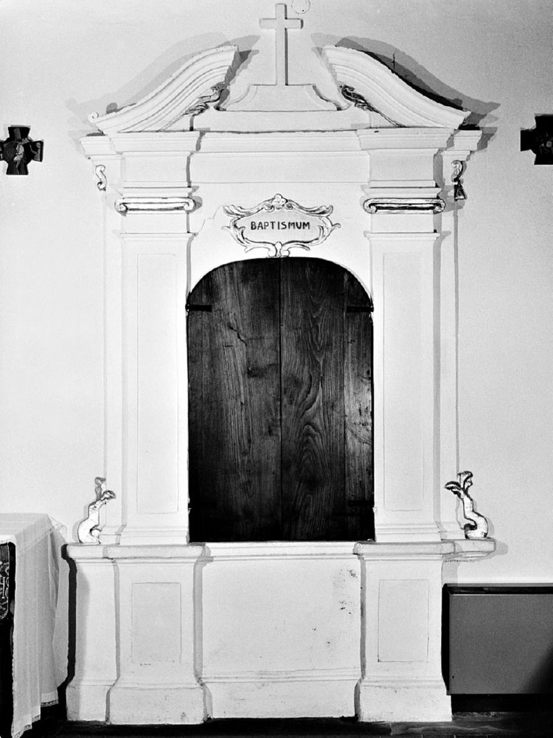 croce (fonte battesimale) - bottega toscana (seconda metà sec. XVIII)