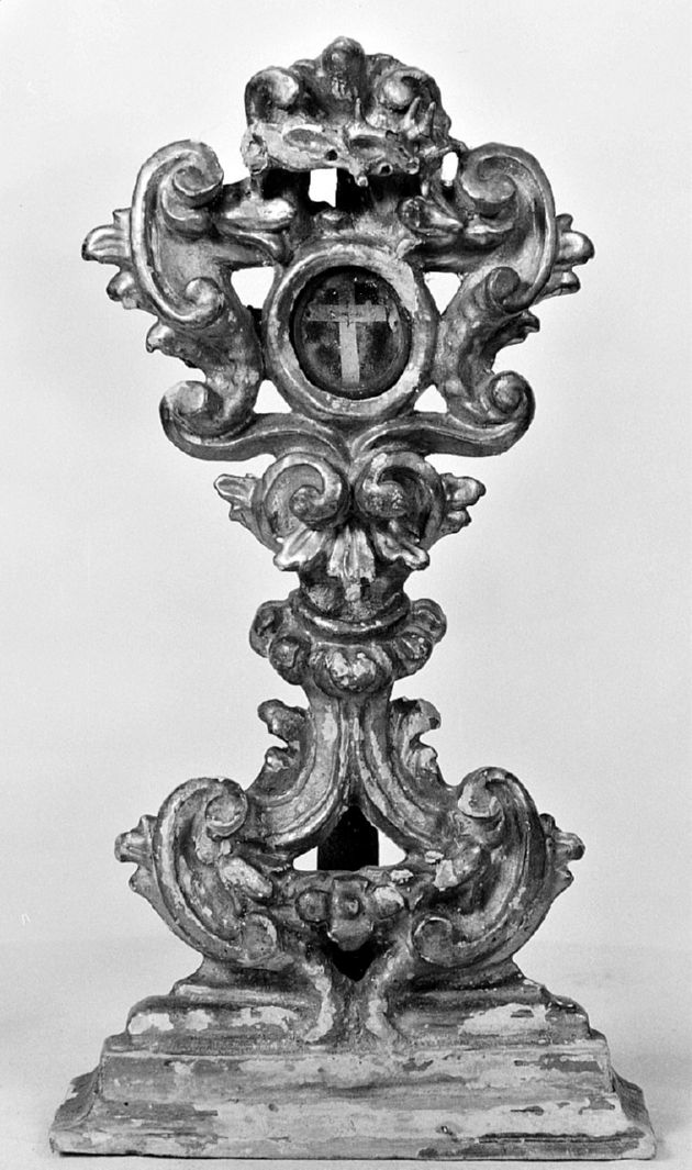 motivi decorativi vegetali (reliquiario - a ostensorio) - bottega senese (seconda metà sec. XVIII)