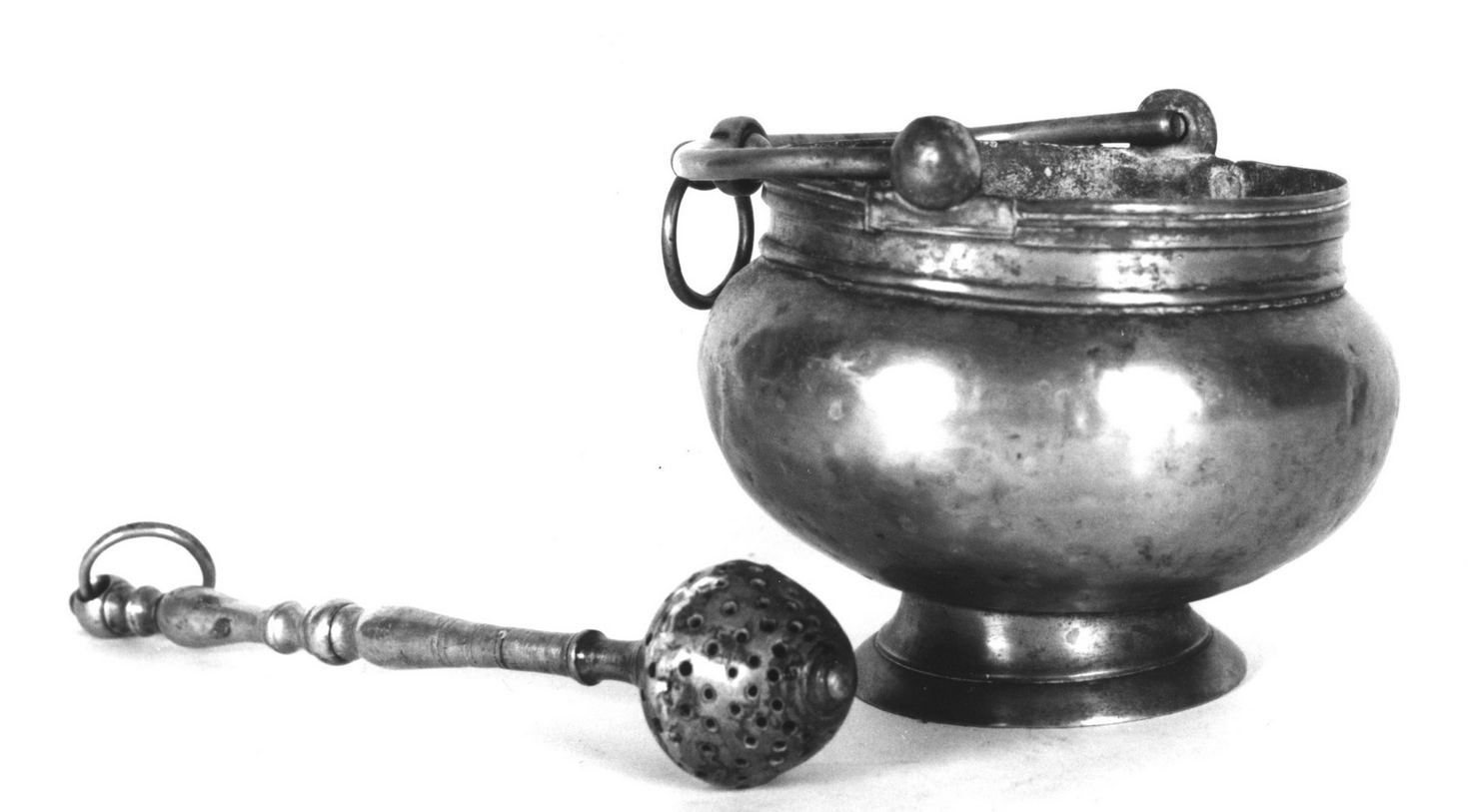 servizio per aspersione, insieme - bottega toscana (sec. XIX)