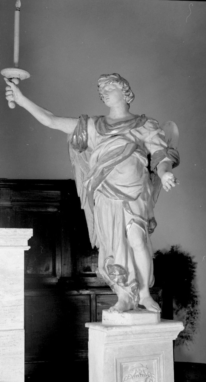 angelo reggicandelabro (statua, serie) - ambito toscano (sec. XVIII)