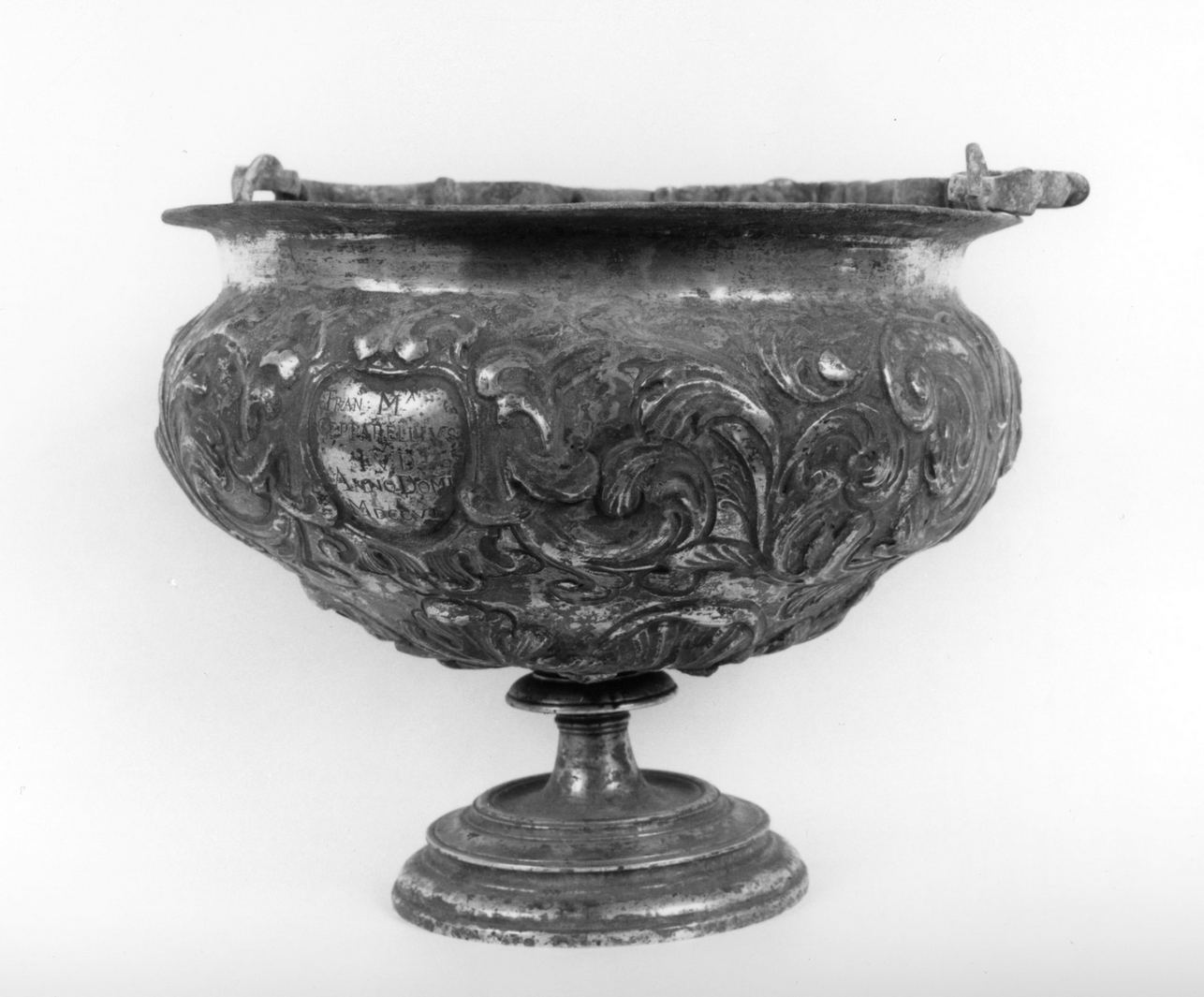 secchiello per l'acqua benedetta - produzione toscana (sec. XVIII)