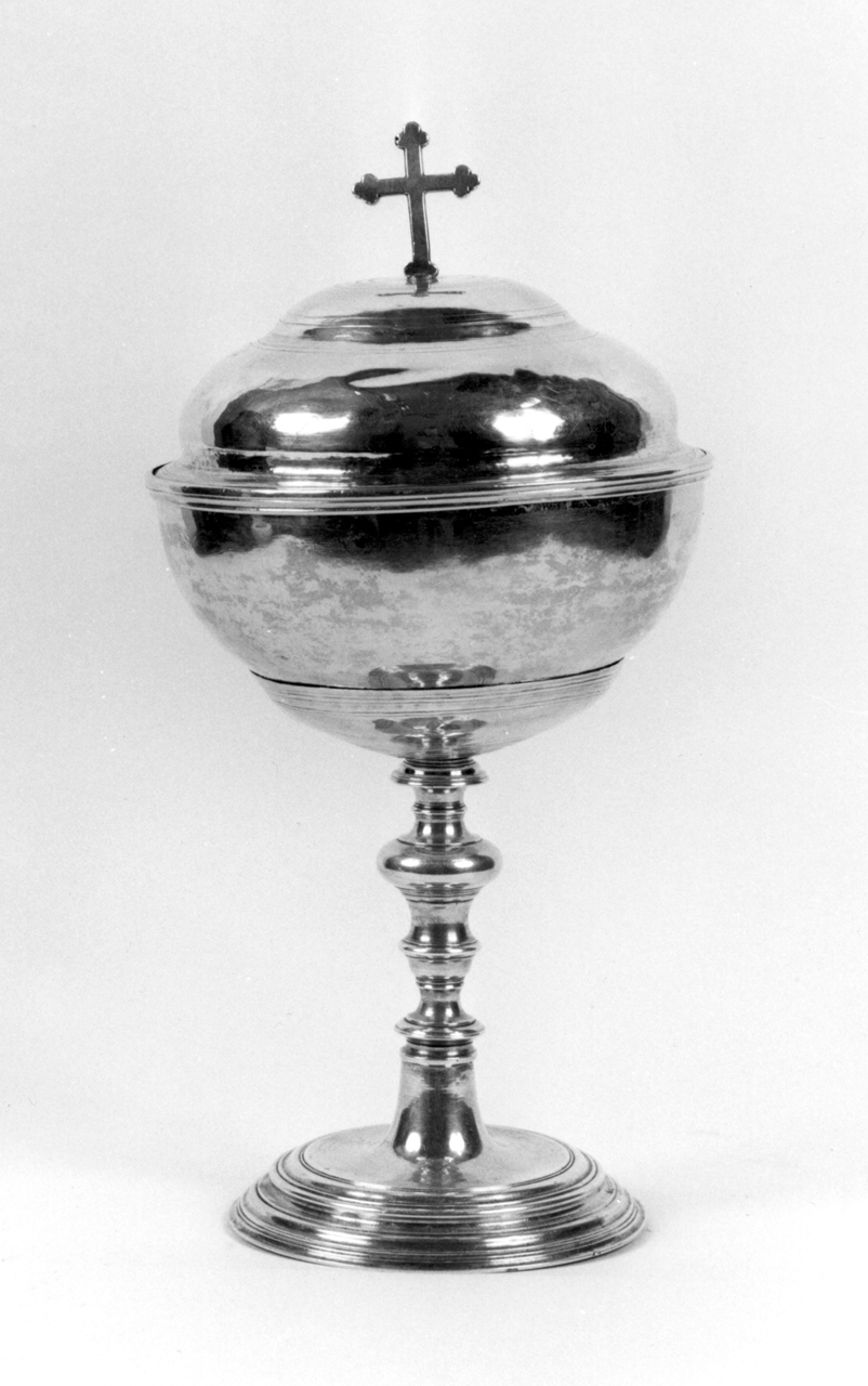 pisside - bottega senese (seconda metà sec. XVII)