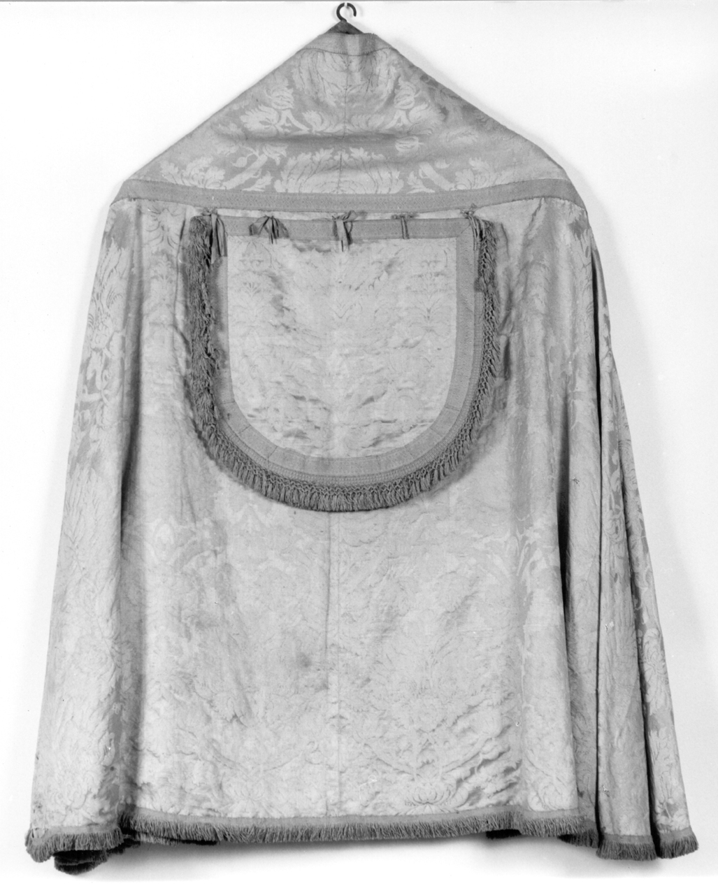 piviale - manifattura italiana (fine/inizio secc. XVIII/ XIX)