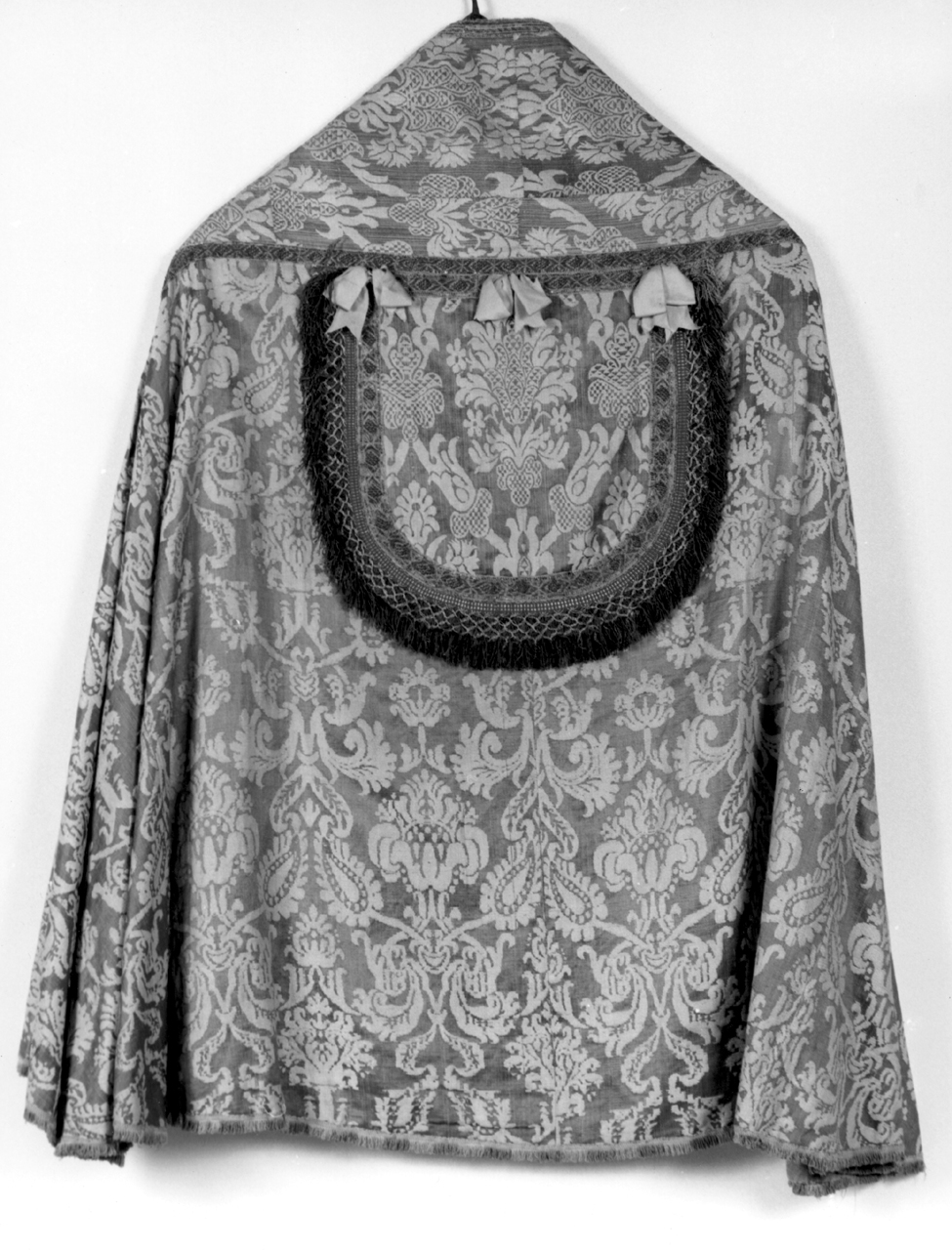 piviale - manifattura italiana, manifattura italiana (fine/inizio secc. XVI/ XVII)