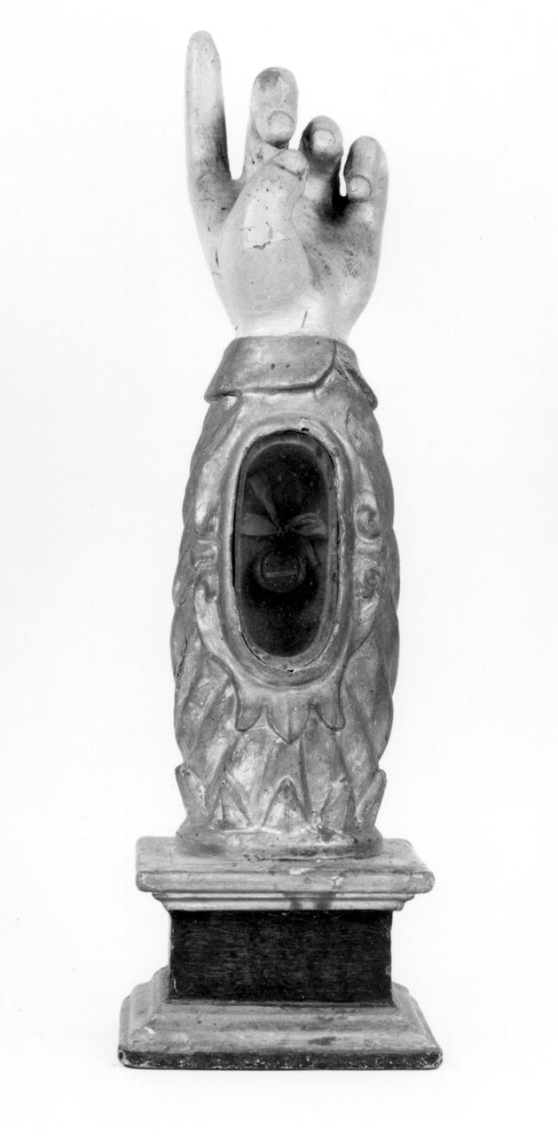 reliquiario antropomorfo - a braccio, serie - bottega senese (prima metà sec. XVII)