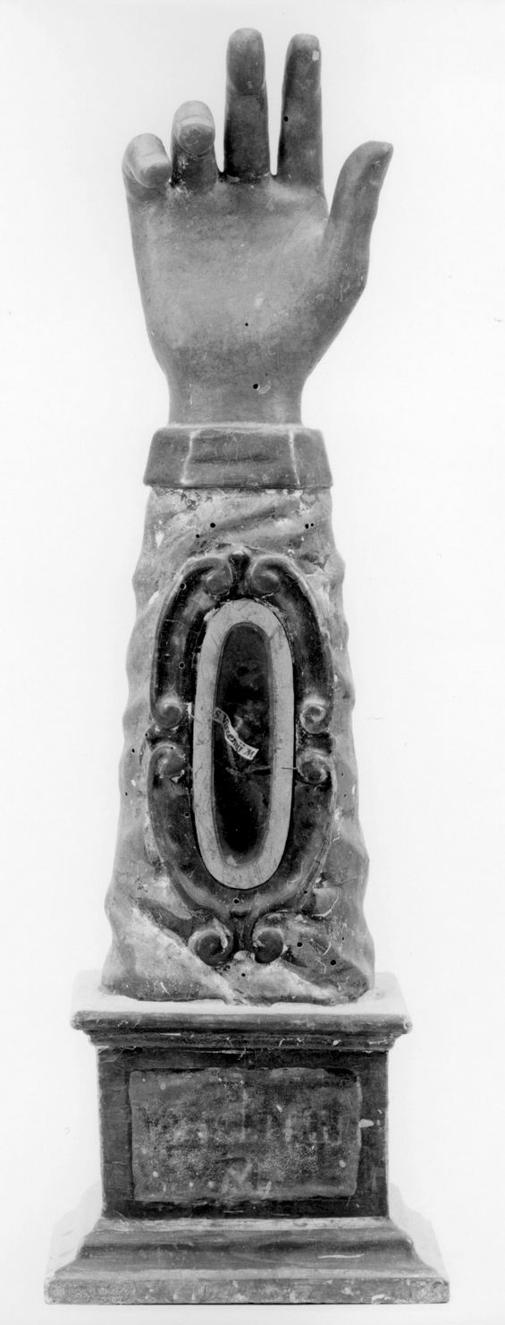 reliquiario antropomorfo - a braccio - bottega toscana (seconda metà sec. XVII)