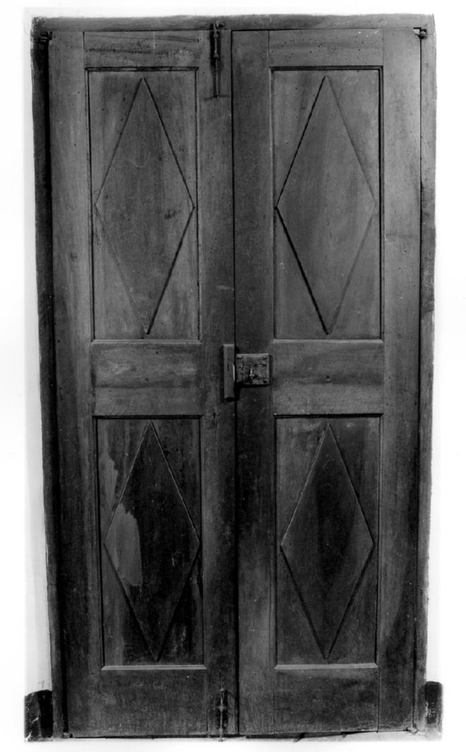 porta - a due battenti, serie - bottega toscana (sec. XVIII)