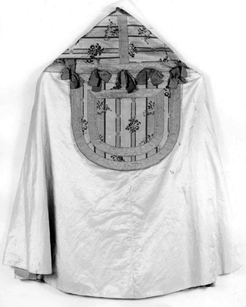 piviale - manifattura italiana (ultimo quarto sec. XVIII)