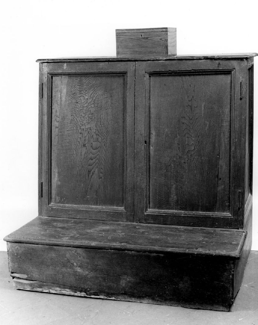 inginocchiatoio - produzione toscana (fine/inizio secc. XIX/ XX)