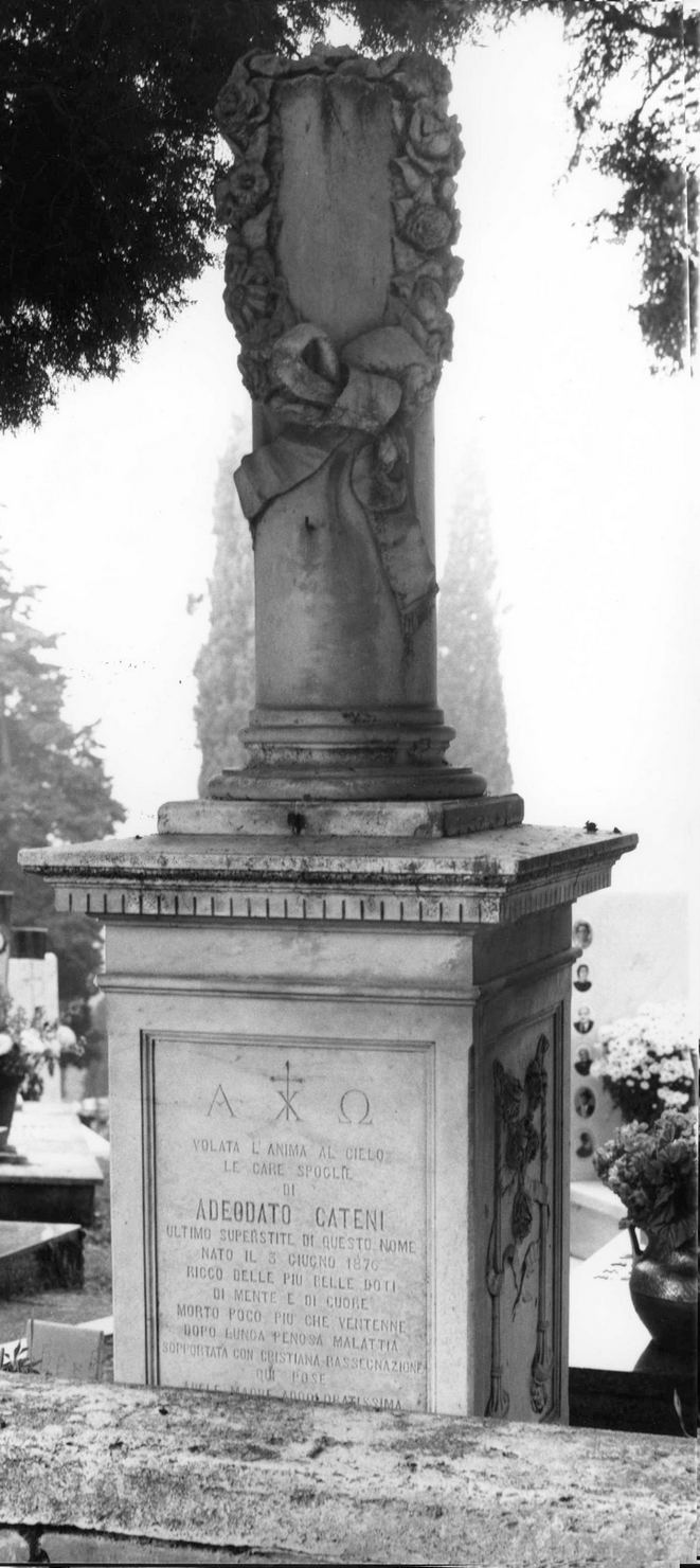 motivi decorativi vegetali (monumento funebre) - bottega senese (sec. XIX)