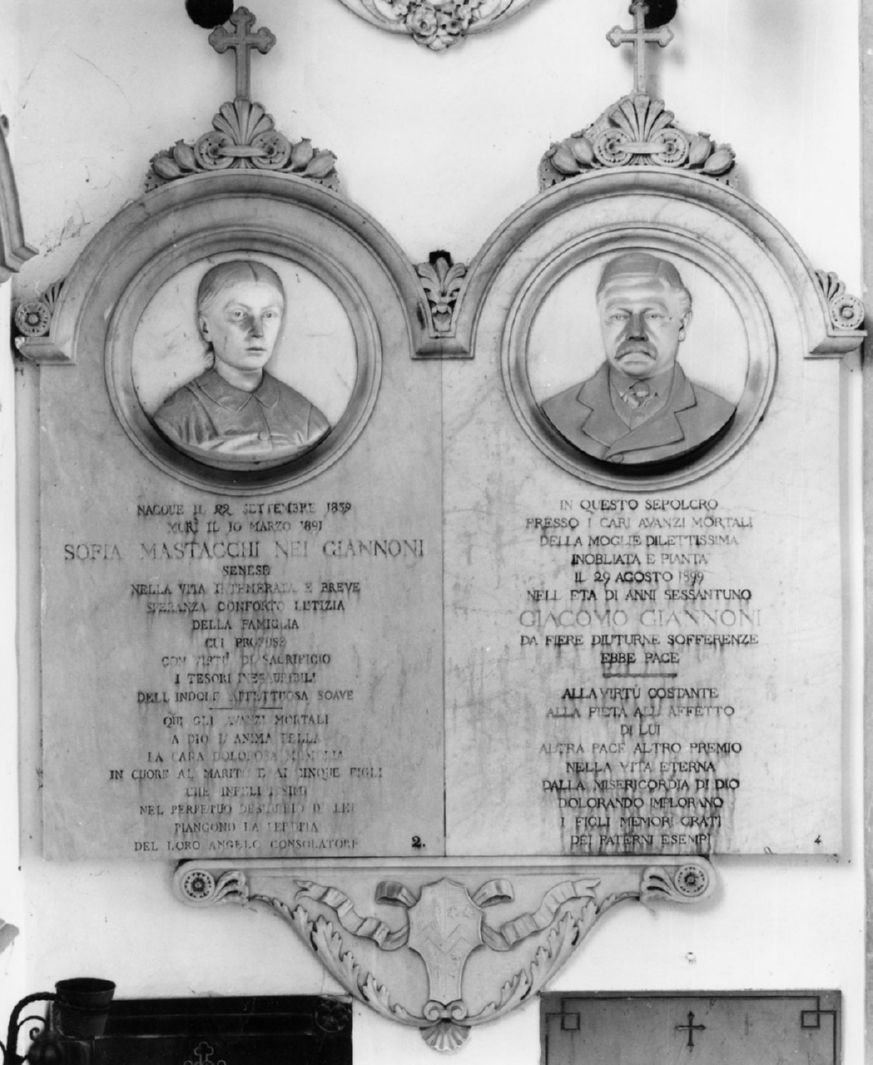 ritratti di Sofia Mastacchi e Giacomo Giannoni (monumento funebre) di Prunai Arnoldo (sec. XIX)