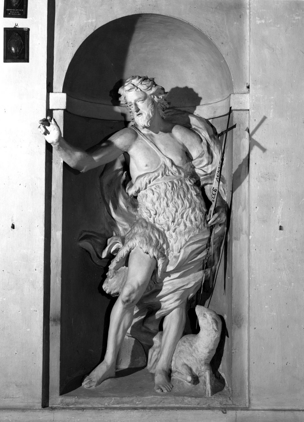 San Giovanni Battista (statua) di Mazzuoli Giuseppe il Vecchio (attribuito) (fine/inizio secc. XVII/ XVIII)