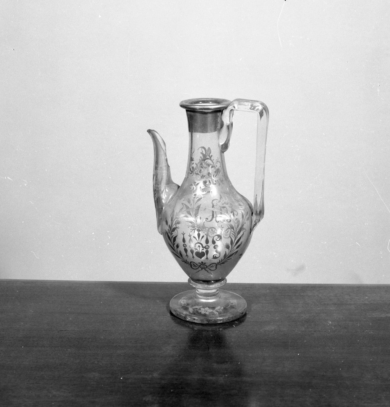 ampolla - bottega senese (sec. XX)