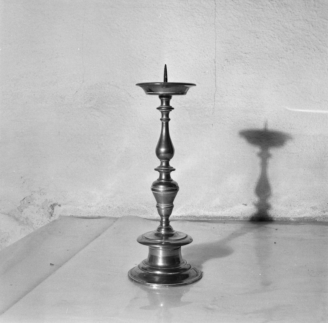 candeliere, serie - bottega toscana (sec. XVIII)