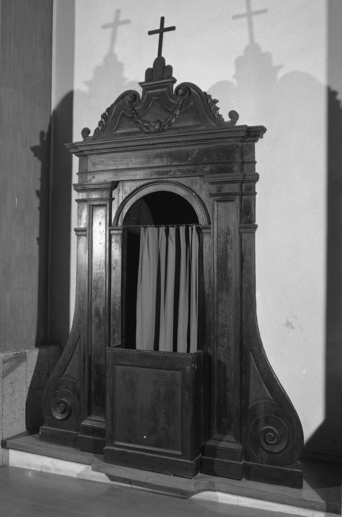 confessionale, serie - bottega toscana (seconda metà sec. XVIII)