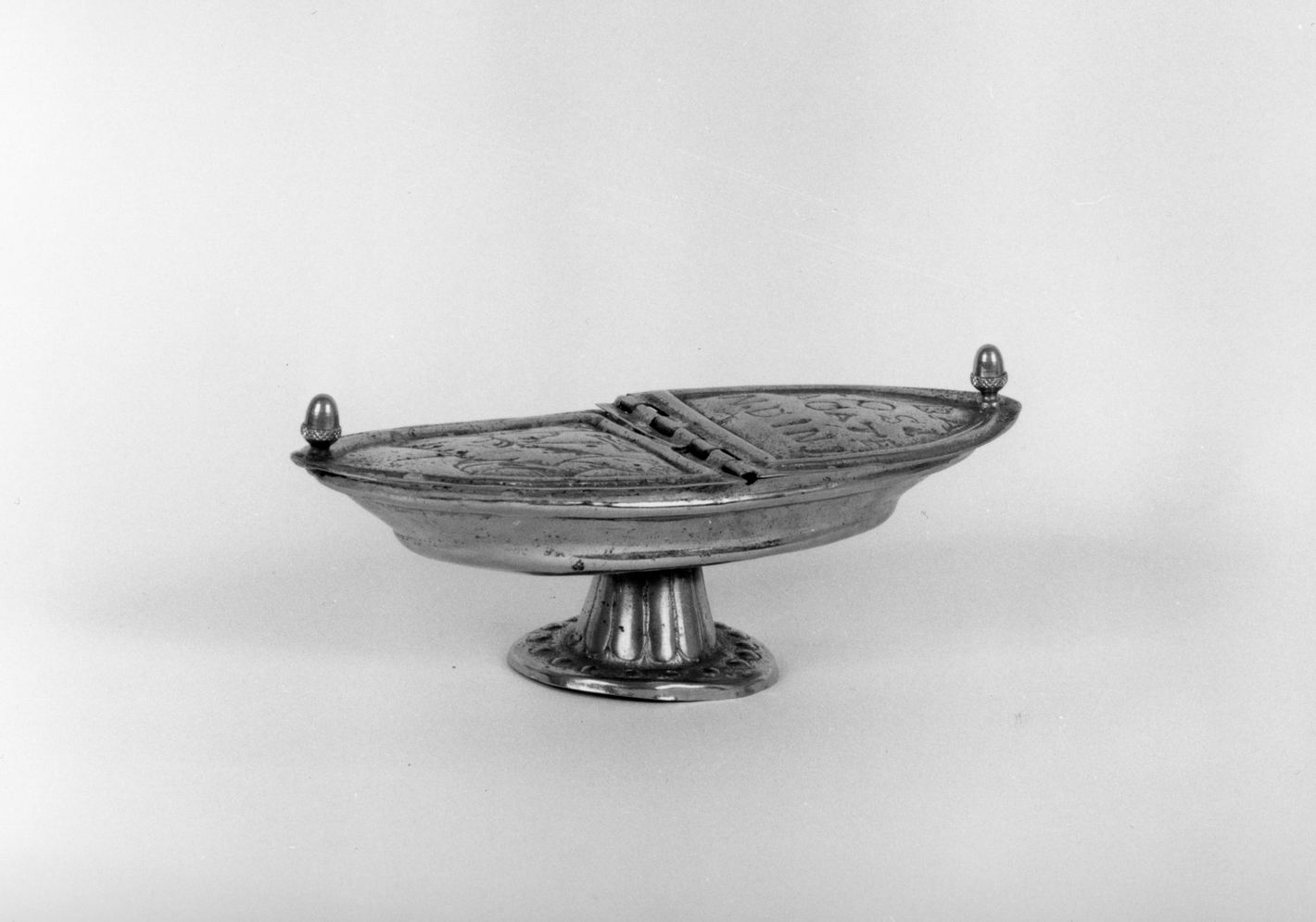 navicella portaincenso - bottega toscana (seconda metà sec. XIX)