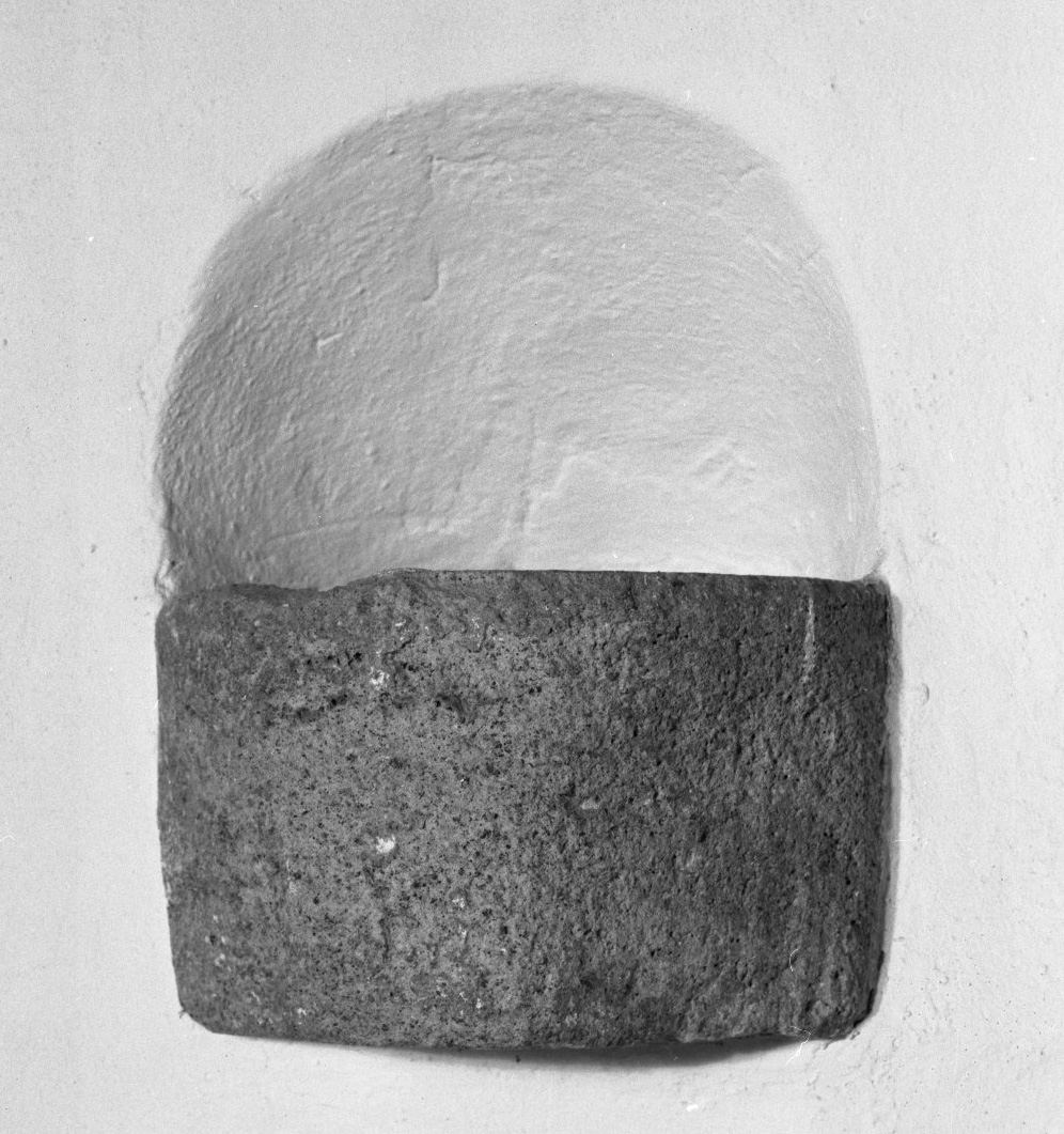 acquasantiera da parete - bottega amiatina (sec. XVIII)